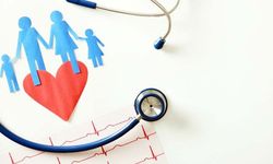 Çalışmayan sistem sağlıkçıyı vuruyor