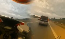 Bursa’da ‘Şerit’ Gerginliği Kamerada: Sürücüler Trafiği Tehlikeye Attı