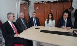 Çubuk'ta ilk ders 'Bayrak Sevgisi' oldu