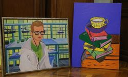 Otizmli genç hayallerini tuvale taşıyor