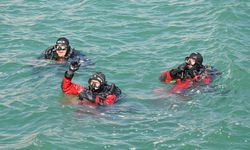 Sudaki delil avcıları zorlu eğitimden geçti