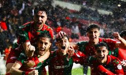 19 Yaşındaki Adem Yeşilyurt, Fenerbahçe’ye Katıldı