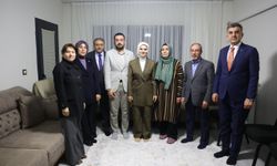 Bakan Göktaş’tan iftarda sürpriz “kız isteme” hamlesi