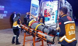 Bursa'da otomobil yayalara çarptı