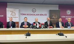 "Eczacılıkta acilen kontenjan planlaması yapılmalı"