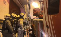Fatih'te 3 katlı metruk binada yangın