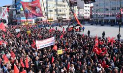 "İran'ı kurtarmak ne Trump'a ne de eli kanlı Netanyahu'ya düşmüştür"