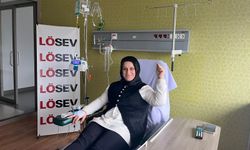 Kanser hastası Zeynep'in tedavisini LÖSEV yapacak