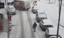 Kardan 40 yerleşim yeri ulaşıma kapandı