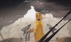 Kardan kapanan 142 köy yolu ulaşıma açıldı