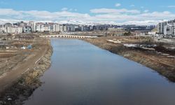 Karlar erken eridi, Kızılırmak kendine geldi!