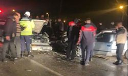 Osmaniye'de İki Otomobil Çarpıştı, 4 Yaralı