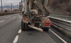 Tünelde 4 araç, zincirleme kazaya karıştı