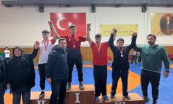 Altındağ’da Genç Sporcular Zirvede: 18 Madalya ile Döndüler