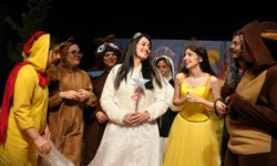 “Masal Dünyası” Keçiören’de Miniklerle Buluştu