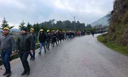 Madenciler Yürüyüşte: “Maaşlarımızı İstiyoruz”