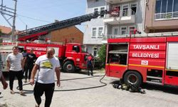 Tavşanlı’da 3 Katlı Binada Yangın Paniği