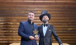 Ünlü Yazar Akif Manaf’a Doğayla Barış Ödülü!