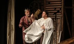 “Bir Baba Hamlet” Yenimahalle’de Sanatseverlerle Buluştu