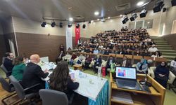 Ankara’da AYBÜ’den Bağımlılıkla Mücadele Paneli