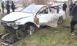 Beyşehir’de Kontrolden Çıkan Otomobil Devrildi: Sürücü Yaralandı