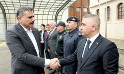 İçişleri Bakanı Mustafa Çiftçi Kızılcahamam’da Polislerle Bayramlaştı