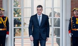 Sanchez’den Trump’a net mesaj: “Savaşa hayır"