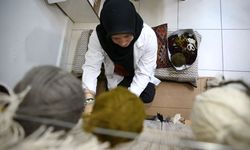 Sarız kilimini yaşatmak için 38 yıldır tezgahta!