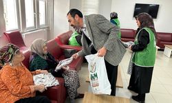 Sivas'ta İHH üyelerinden huzurevine ziyaret