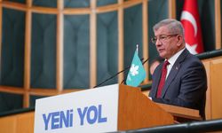 Ahmet Davutoğlu’ndan ABD ve İran’a Sert Uyarı