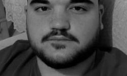 Aksaray'da otomobil ile kamyonet kavşakta çarpıştı