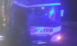 Amasya'da yolcu otobüsü, TIR'a çarptı