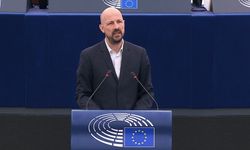 "Bombalarınız asla demokrasi getirmedi ve asla getirmeyecek"