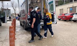 Bursa'da kamyonet ile hafif ticari araç çarpıştı