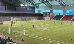 Kuşadası’ndan Katar’a Giden 31 Kişilik Futbol Kafilesi, Bölgedeki Gerilim Nedeniyle Mahsur Kaldı