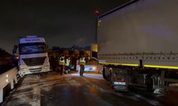 Kuzey Marmara Otoyolu’nda TIR Kazası: 2 yaralı