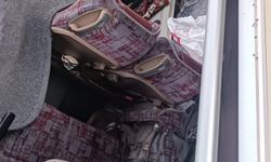 Midyat'ta yolcu midibüsü devrildi: 13 yaralı