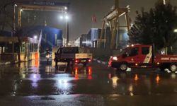 Tuzla'da kuru yük gemisinde yangın