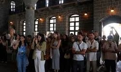 Kayseri’de Surp Krikor Lusavoriç Kilisesi’nde Miçing Ayini Düzenlendi