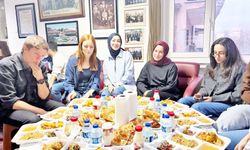 Ankara Balıkesirliler Derneği’nde öğrenci iftarı!