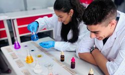 4 Bin Öğrenci Aynı Anda Deney Yaptı!