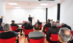 Altındağlı Beylere Elektrik Eğitimi: Evdeki Arızaları Artık Kendileri Çözecek