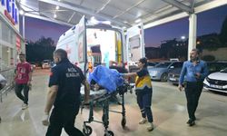 Baba kızını bıçakla yaraladı