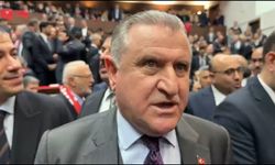 Bakan Bak’tan Milli Takım Övgüsü