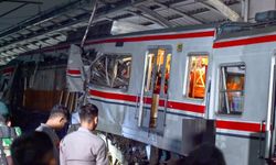 Endonezya’da Tren Faciası: 14 Ölü, 38 Yaralı