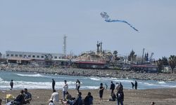 Hatay’da Yağmurun Ardından Güneş Açtı, Sahiller Doldu