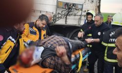 Mardin'de TIR bariyerlere çarptı