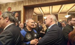 Meclis’te 23 Nisan resepsiyonu yoğun katılımla gerçekleşti