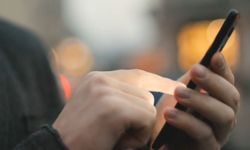 "Mobil cepten internet abone sayısı 75,6 milyona ulaştı"