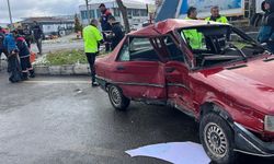 Nevşehir'de otomobiller çarpıştı